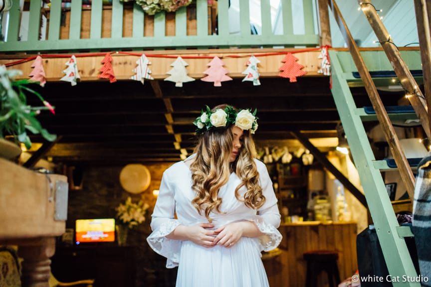 bridal head wreath 